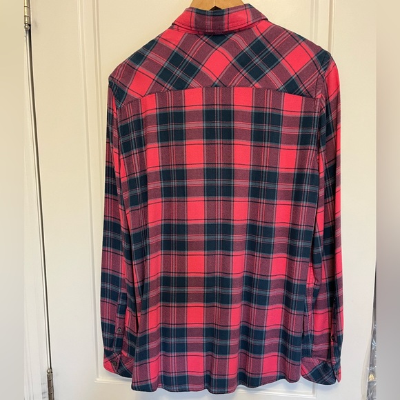 Gap plaid shirt pink and blue size large. - Picture 3 of 5